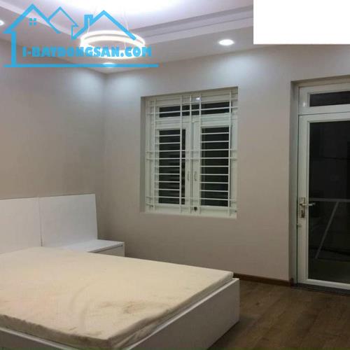 Bình Thạnh - Kẹt tiền bán nhà Nơ Trang Long, 81m2, HXH, chỉ 7 tỷ 900.