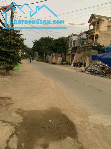 CẦN BÁN LÔ ĐẤT LÔ GÓC, KINH DOANH CỰC KHỦNG, CHỢ XUÂN MAI 100M 5M MẶT TIỀN GIÁ 7 TỶ - 1
