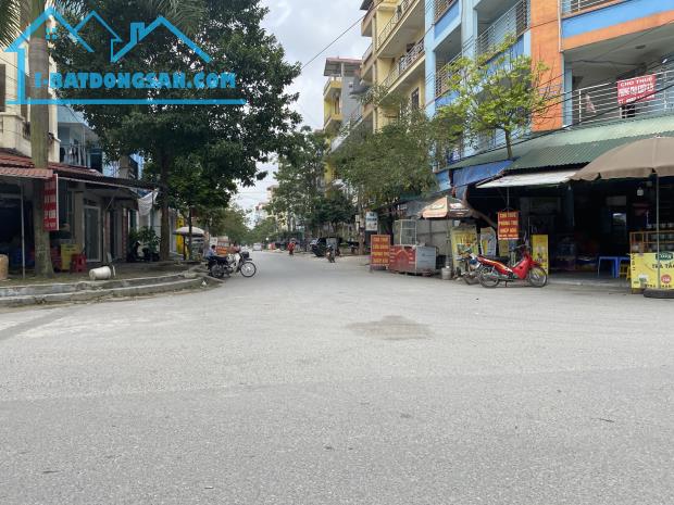 BÁN GẤP 200M2 ĐẤT MT9.5M KĐT BẮC HÀ, TRƯỜNG ĐH MAY HÀ NỘI.