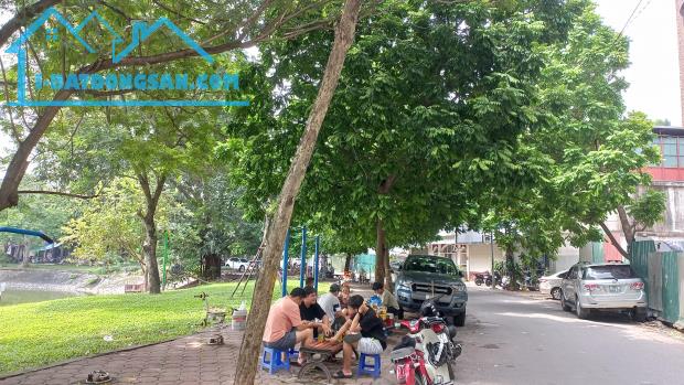 NHÀ MẶT PHỐ HỒ BA MẪU ĐỐNG ĐA 44M2 4T MT 4M - VỈA HÈ ĐÁ BÓNG - LÔ GÓC 3 THOÁNG CHỈ 18.5 TỶ - 2