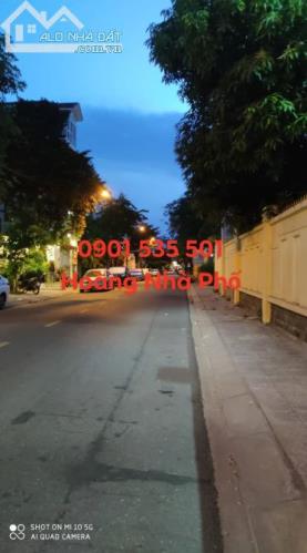 Siêu Rẻ Trung Tâm - Ô Tô Ngủ Nhà - Nguyễn Thiện Thuật - 80m2 - Chỉ : 5 Tỷ 6