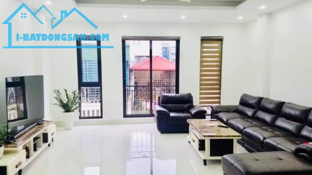 NHÀ ĐẸP NGÕ 49 HUỲNH THÚC KHÁNG DT50m2,PHÂN LÔ THANG MÁY, MẶT TIỀN ĐẸP - 1