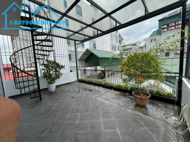 Bán nhà đường Lâm Du 70m2, 6.1m MT, 7 tầng,  giá 13 tỷ, kinh doanh, ô tô, thang máy.