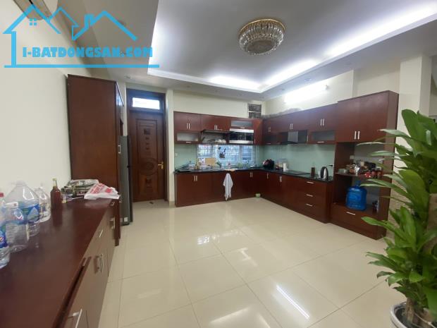 Cần cho thuê nhà liền kề ở khu-KĐT Việt Hưng-160m-giá 30 triệu/tháng - 3
