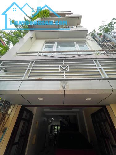 Nhà Phố Nguyễn Văn Huyên 55m2*5 Ở Ngay Ô Tô Kinh Doanh Giá 14.9 tỷ Lh 0824564222. - 2