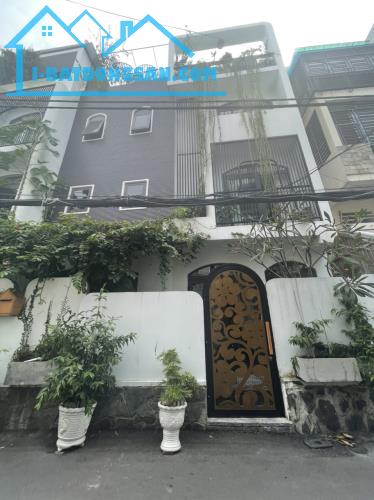 Bán nhà 436A đường 3/2 Quận 10. DT: 6x20M, nhà trệt 2 lầu ST giá 22 tỷ TL