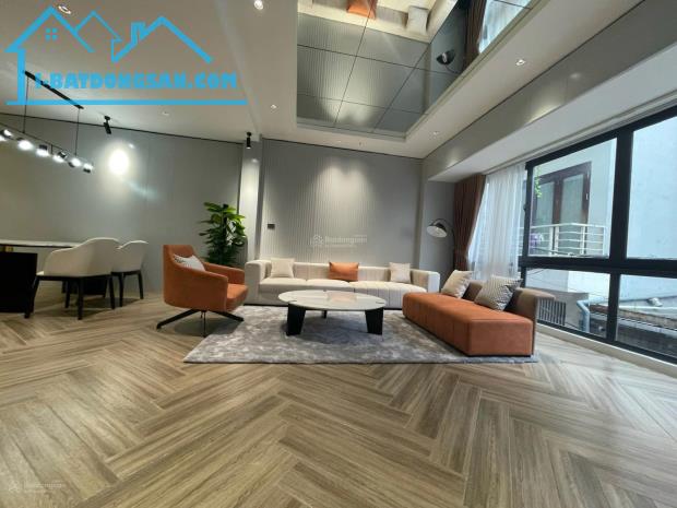 Bán nhà 63m2, 7T, 5m MT, Hoàng Như Tiếp. Ngõ thông, ô tô tránh vào nhà, KD, Giá 16.5 tỷ - 5