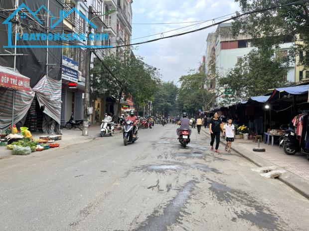 P Lô 7.2 Hecta Mặt Chợ Vĩnh Phúc – GARA Ô Tô, KD Vỉa Hè 5m, DT 41m2, 5T, MT4, 13.8 Tỷ - 2