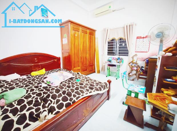 Bán nhà 3 tầng kiệt 3m Nguyễn Hoàng thông Nguyễn Văn Linh, 46m2, Chỉ nhỉnh 3 tỷ