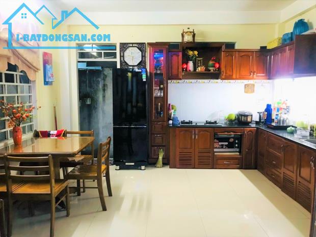 Vài bước chân ra đường Lớn - kiệt Hoàng Diệu. 57m2x3Tầng - Chỉ 3tỷx - 1