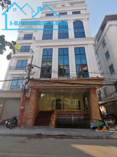 Bán tòa nhà VP 9 tầng mặt Phố Quan Hoa - Nguyễn Khánh Toàn Dt 190m2 . Giá 92 tỷ