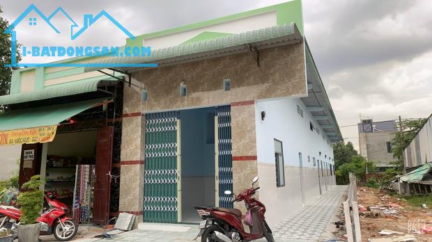 Cần bán nhà chính chủ ở Mỹ Phước 3, gồm 1 trệt 1 lầu , sau có 5 phòng trọ đang thu nhập 10 - 2