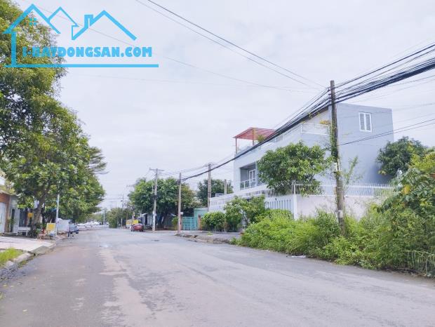 Bán đất nền đối diện công viên dt 222m2 KDC Kiến Á, đường Liên Phường, quận 9 - 3