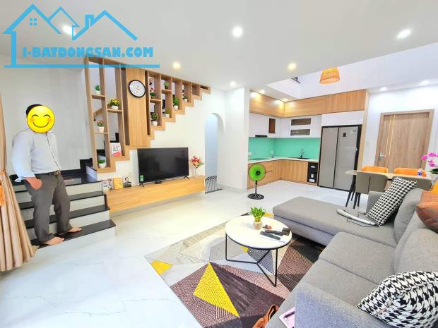 Gần Tòa nhà Hành Chính – Kiệt 3m đường Nguyễn Du. DT 65m2, 3 tỷx (0935621182)