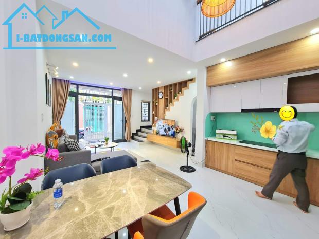 Gần Tòa nhà Hành Chính – Kiệt 3m đường Nguyễn Du. DT 65m2, 3 tỷx (0935621182) - 1