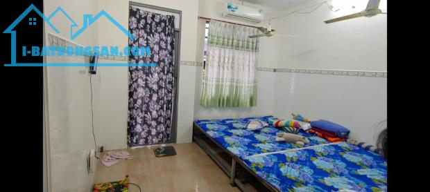 MTKD Hồ Học Lãm Bình Tân 268m2 ngang 5 nở hậu 8.2, có dòng tiền, giá đầu tư chỉ 21 tỷ TL - 2