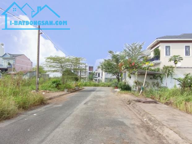 Chủ cần bán nền đất 100m2 (còn thương lượng) KDC Đông Dương, đường Bưng Ông Thoàn, Q9 - 1