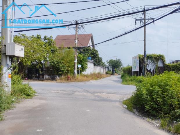 Chủ cần bán nền đất 100m2 (còn thương lượng) KDC Đông Dương, đường Bưng Ông Thoàn, Q9