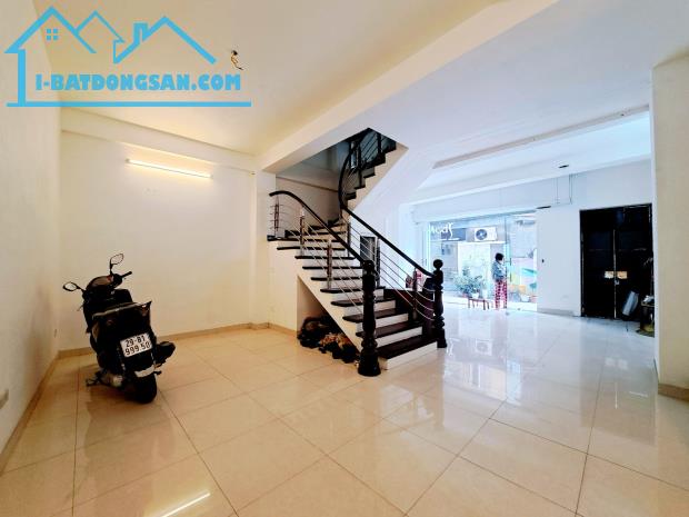 💥 Bán Nhà phố VIP Vạn Bảo, Ba Đình, Ô tô tránh, 1 nhà ra phố, 60m2 6T MT 6m, Chỉ 22.9 Tỷ - 4