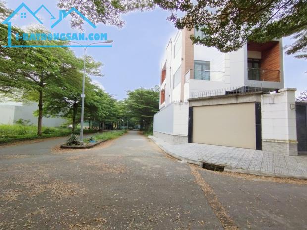 Cần bán đất nền nhà phố và biệt thự giá tốt, thuộc KDC Thời báo kinh tế, Phú Hữu, quận 9 - 5