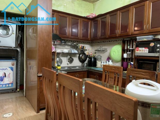BÁN GẤP căn nhà kiệt Nguyễn Hoàng, Q.Hải Châu. DT 45m2 x 2 tầng, chỉ 2 tỷx