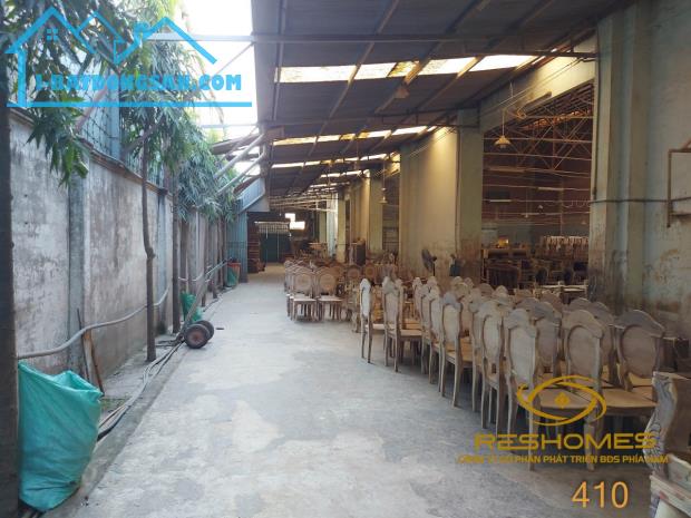 Nhà xưởng hơn 4000m2, đường Điểu Xiển, phường Long Bình, Sổ hồng riêng đất SKC giá 35 tỷ - 2