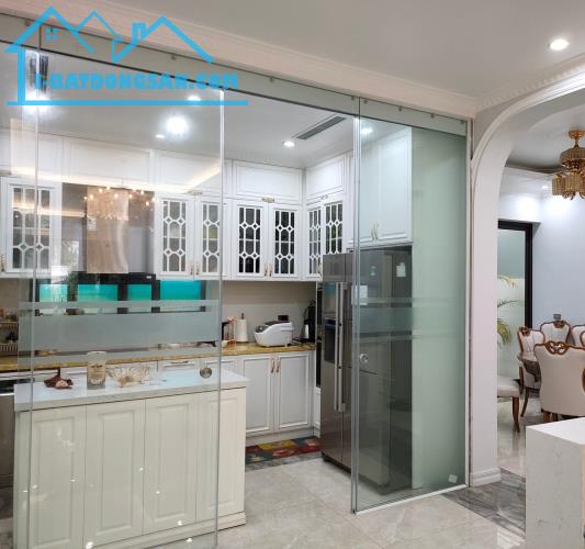 Bán biệt thự phố Cầu đơ, Quang Trung, Hà đông, Hà Nội,228m2*4T, MT11m, 25 tỷ. - 2