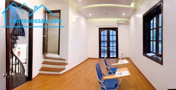 MẶT PHỐ HOA LỆ, VIEW HỒ, Mai Anh Tuấn. MB 210M². Chào 75 tỷ.