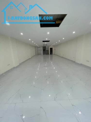 KD SIÊU ĐỈNH, TOÀ 8 TẦNG, MP Nguyễn Văn Cừ. MB 174M². Chào 55 tỷ. - 2