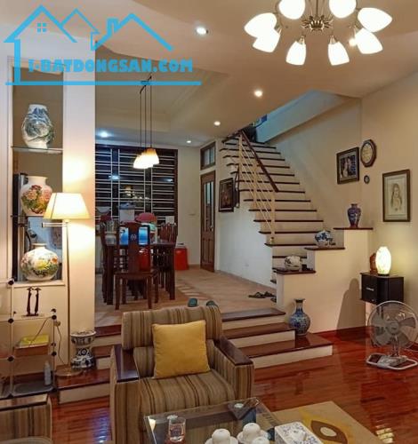 Bán nhà phố Trần Phú, quận Hà Đông, 65m2, 6 tầng, kinh doanh, ô tô đua chỉ 10 tỷ hơn - 2
