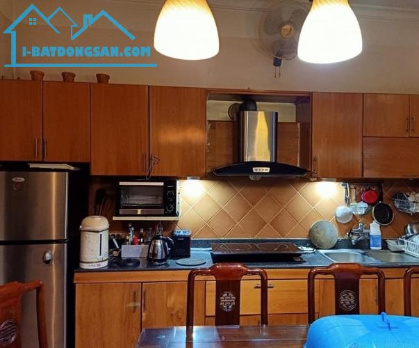 Bán nhà phố Trần Phú, quận Hà Đông, 65m2, 6 tầng, kinh doanh, ô tô đua chỉ 10 tỷ hơn
