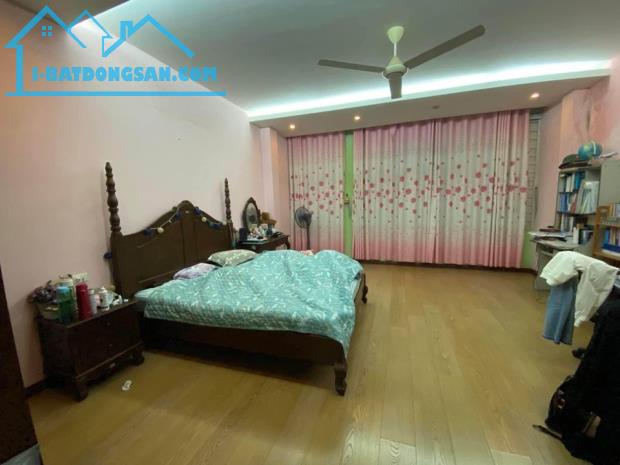 Bán nhà Ngõ 12 Phố Chùa Bộc, đối diện KTX Học viện Ngân Hàng, 36m2 x5 tầng, Giá 4,6 tỷ - 2