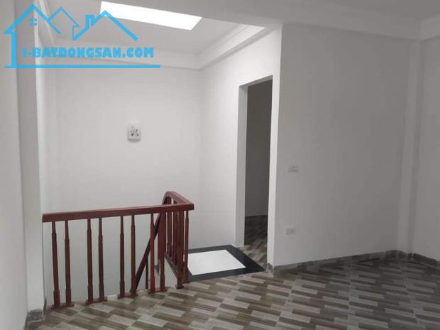 Nhà đẹp phố Nguyễn Cao - Sân rộng - Ngõ thông - Gần phố. Gía 6.8 tỷ. - 4