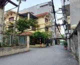 Bán nhà phố Nguyễn Văn Cừ, Lô Góc, Mặt tiền 15m, Ôtô vào nhà