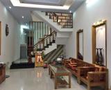 Bán nhà phố Thịnh Quang, diện tích 38m2 x4 taangfm Giá 4,8 tỷ, LH 0842951516