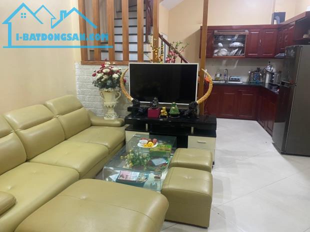 BÁN NHÀ THANH LIỆT dân tự xây 40M/ 2,4 TỶ - 1