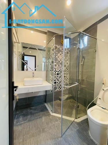 Nguyễn Đức Cảnh nhà mới đẹp - Lô góc - 3 thoáng. Gía 6.6 tỷ. - 4