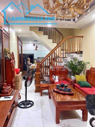 Bán nhà 5 tầng khu phân lô đường Hồ Ba Mẫu, Dt 45m2 mặt tiền 4m, Giá 5,2 tỷ - 1