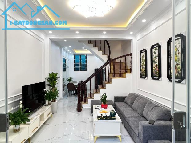 BÁN NHÀ LINH ĐÀM DT 38M/ GIá 4,1 Tỉ, GẦN Ô TÔ - 2