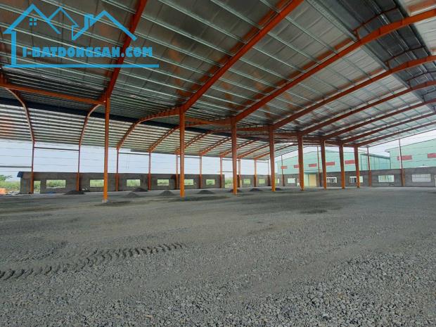 CHO THUÊ NHÀ XƯỞNG MỚI 3200M2, 6500M2, 15000M2 KCN TÂN ĐỨC, ĐỨC HÒA, LONG AN