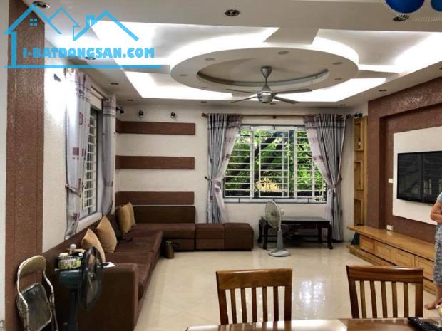 BÁN GẤP NHÀ 4 TẦNG x 41 M2, Ô TÔ, NGÕ 66 PHỐ NGỌC LÂM – LONG BIÊN. CHỈ 5.5 TỶ - 1