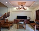 Bán nhà phố Chùa Bộc Dt 36m2 x5 tầng, Mt 4m Giá 4,3 tỷ, Lh 0913518923