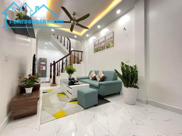Bán nhà phân lô Giảng viên ĐH Thủy Lợi diện tích 39m2 x5 tầng, Giá 4,8 tỷ - 1