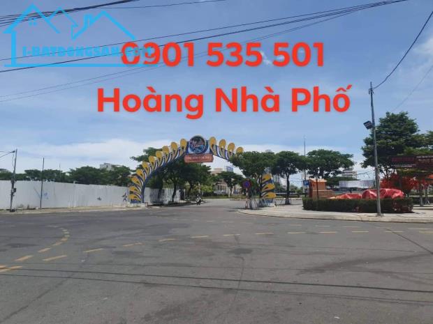 Bán Lô Đất Chợ Đêm Sơn Trà - Kinh Doanh Bộn Tiền - Đường 10m5 - 100m2 - Chỉ : 11 Tỷ - 2