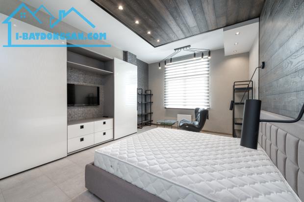 Bán Nhà Đống Đa Quận Hải Châu - Ngang Khủng - 100m2 : Chỉ : 3 Tỷ 9 - 2