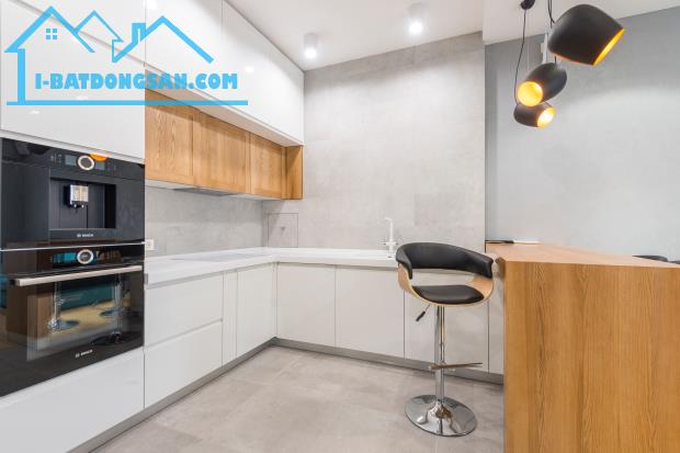 Bán Nhà Mặt Tiền Lê Đại Quận Hải Châu -90m2 - Kinh Doanh  - Chỉ : 5 Tỷ 5