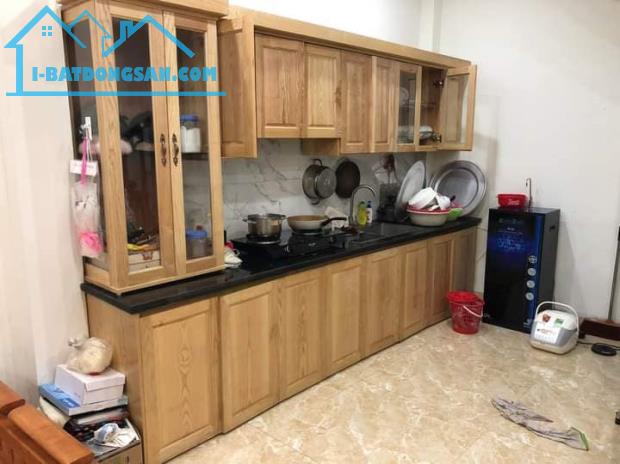 Bán nhà đường Hồ Ba Mẫu, diện tích 42m2 x5 tầng, mặt tiền 4m, Giá 6 tỷ, LH 0842851516 - 1