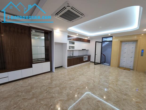 Bán nhà Hàng Than Hoàn Kiếm mặt phố cổ vỉ hè KD 53,5 tỷ - 2