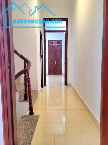 Bán nhà phố Nguyễn Ngọc Nại, diện tích 43m2 x4 tầng, mặt tiền 4m, Giá 5,1 tỷ - 1