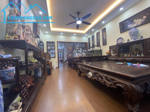 Bán nhà Phân Lô Bùi Huy Bích Hoàng Mai 66m 5T MT5m Nhỉnh 10tỷ Kinh Doanh.LH:0397194848 - 3